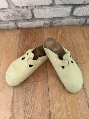 Birkenstock Boston Suede Clogs